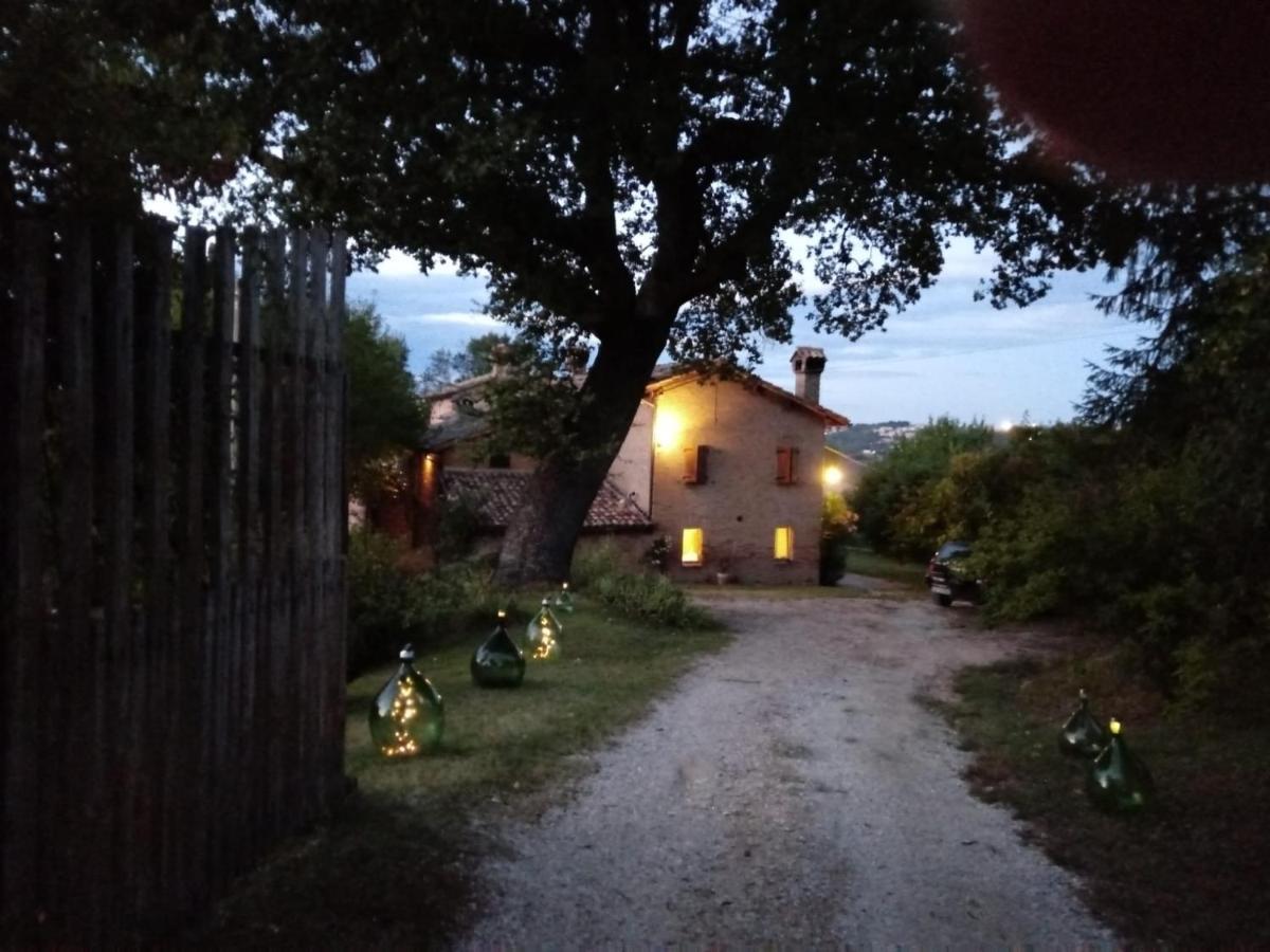 B&B I Canonici ウルビーノ エクステリア 写真